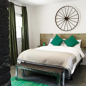 L'hotel Particulier Griffintown , Montreal Canada